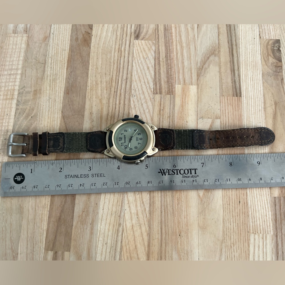 Timberland Men’s Watch Indiglo Dial Genuine Leather and Canvas Strap Date Window - Picture 9 of 9